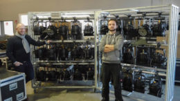 Stefan Zimmermann (r.) und Stefan Wende (l.) von CONRAD © CONRAD Licht & Rigging Support