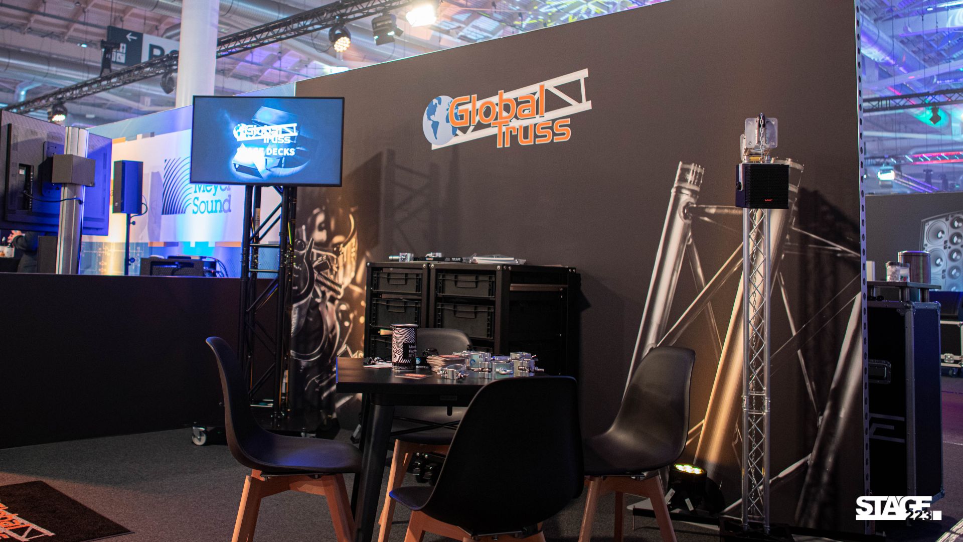 Der Global Truss Stand auf der LEaT con 2023 | Foto: stage223