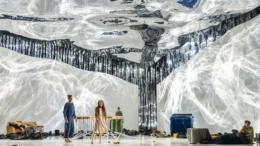 Foto: Marco Borggreve