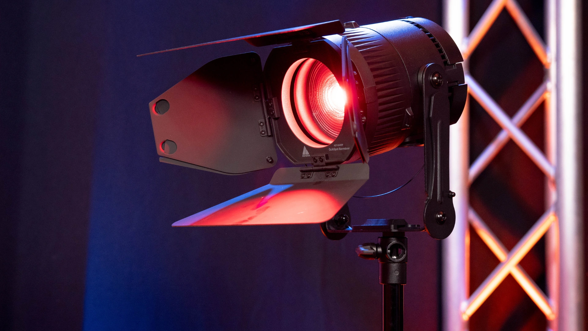 Der Astera Quikspot | Foto: stage223 Der Astera Quikspot | Foto: stage223