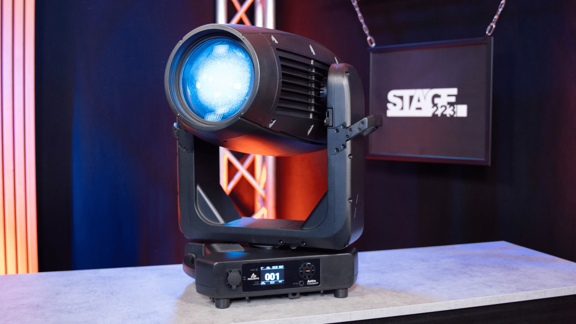 Prolights Astra Profile500LTIP: Long-Throw Moving Heads mit IP65 | Foto: stage223.com
